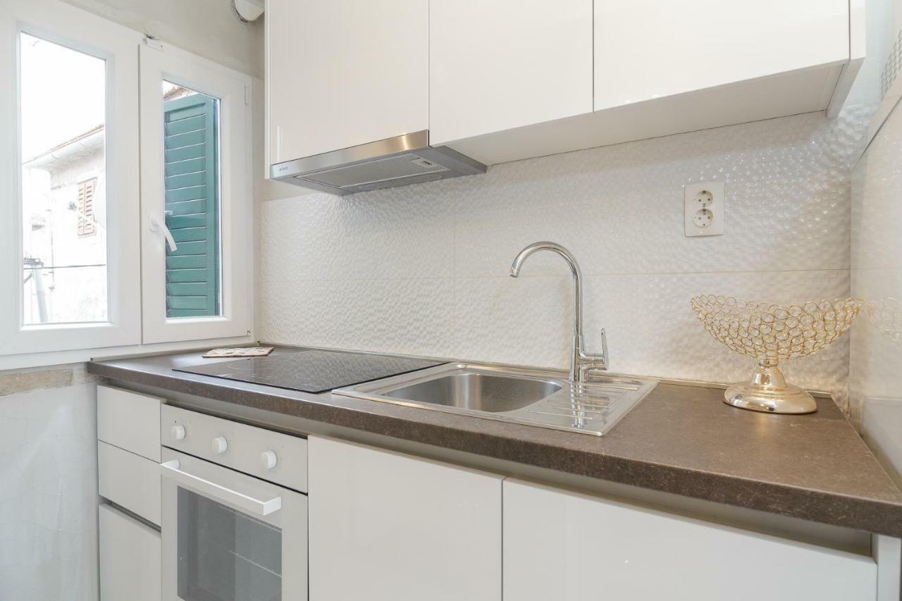 Stone Apartman Varos Split Exterior foto